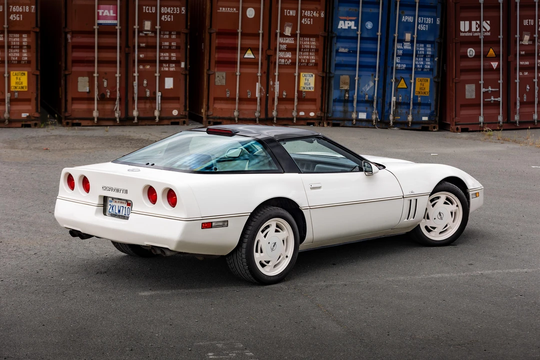 1988 Chevrolet Corvette C4 - Image 31 of 31