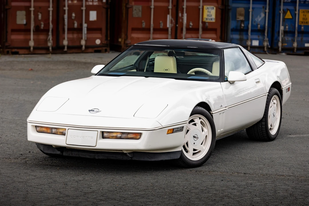 1988 Chevrolet Corvette C4 - Image 13 of 31