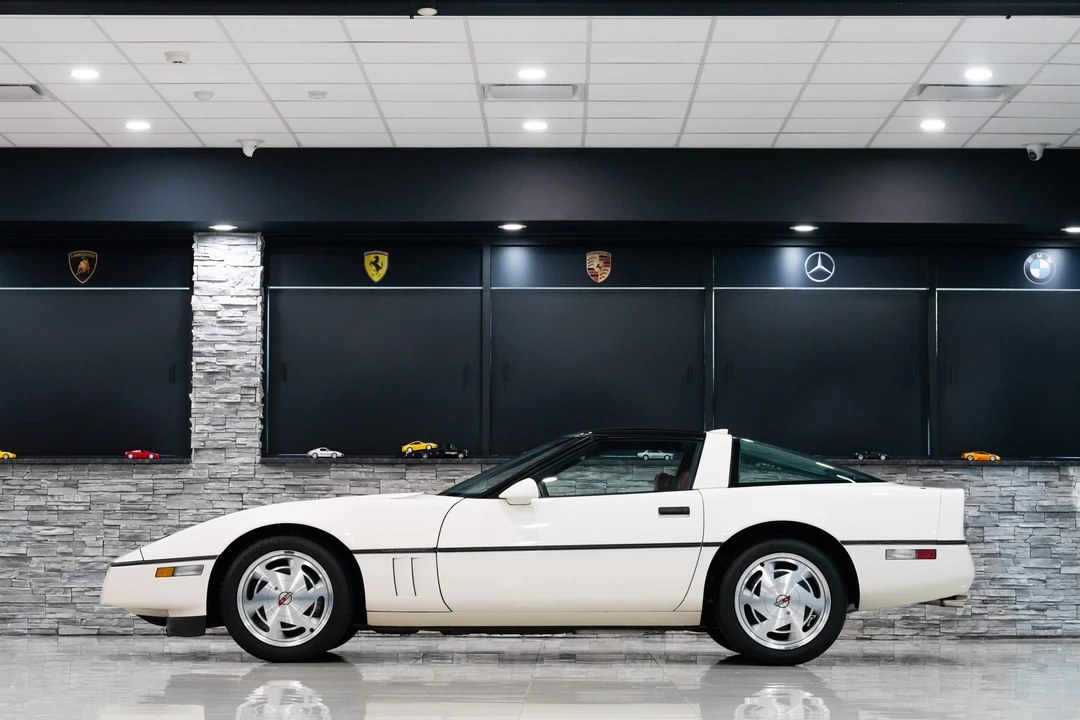 1988 Chevrolet Corvette C4 - Image 21 of 31