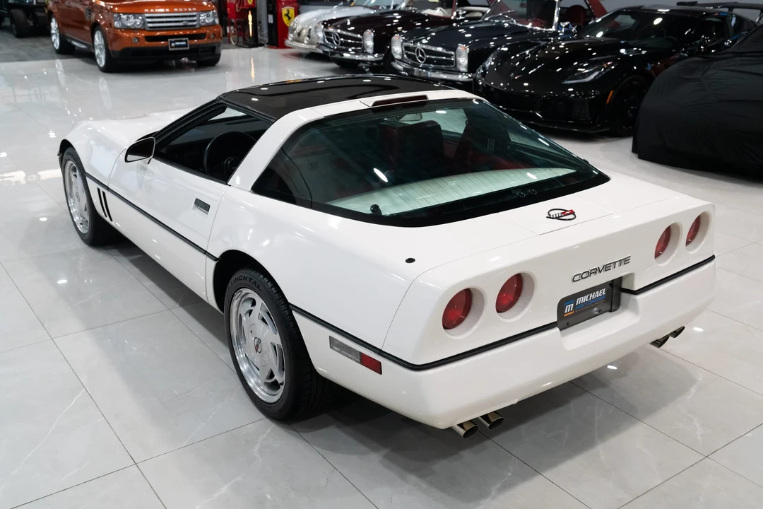 1988 Chevrolet Corvette C4 - Image 31 of 31