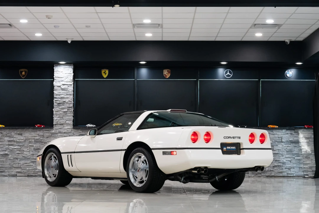 1988 Chevrolet Corvette C4 - Image 26 of 31