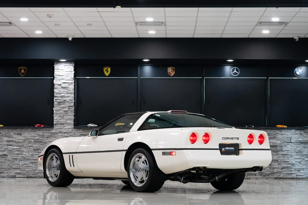 1988 Chevrolet Corvette C4 - Image 27 of 31