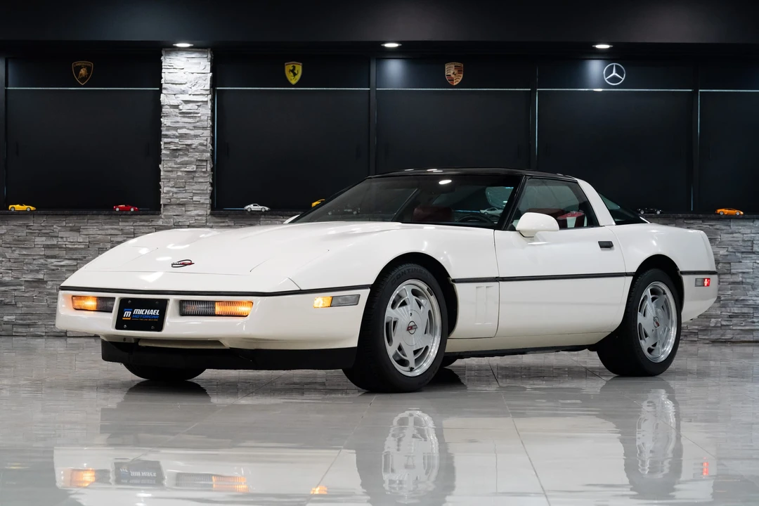1988 Chevrolet Corvette C4 - Image 16 of 31