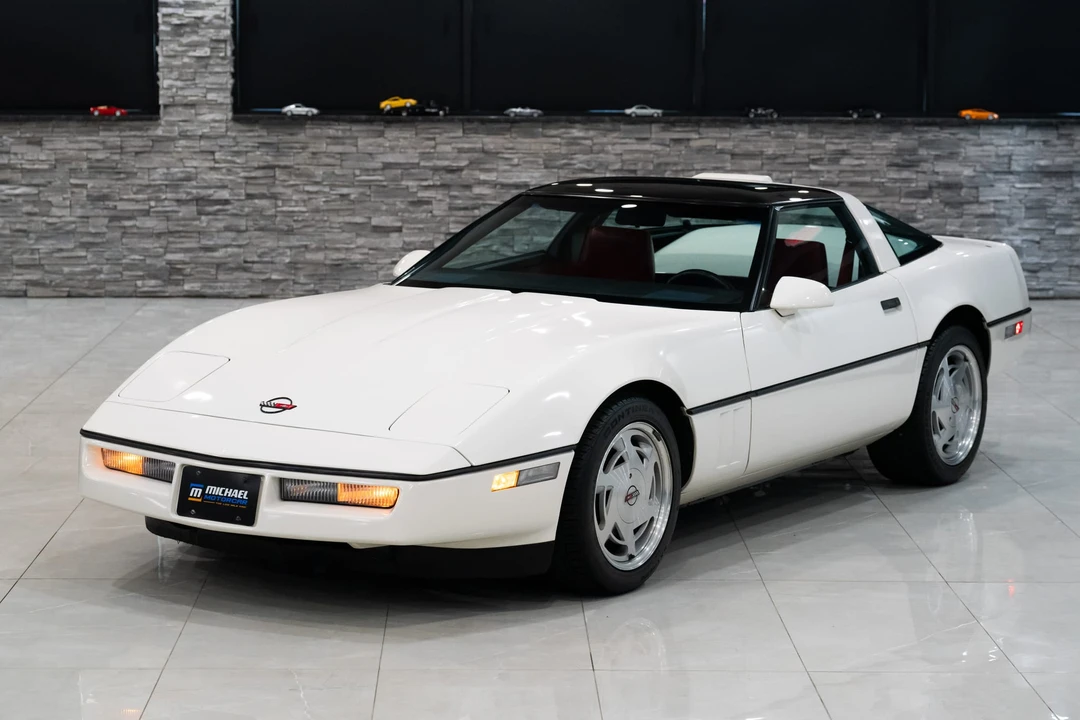 1988 Chevrolet Corvette C4 - Image 10 of 31