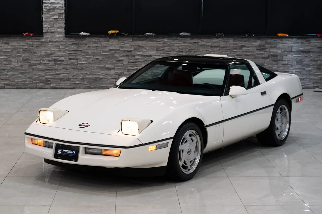 1988 Chevrolet Corvette C4 - Image 11 of 31
