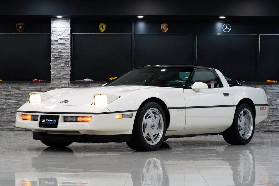 1988 Chevrolet Corvette C4 - Image 13 of 31
