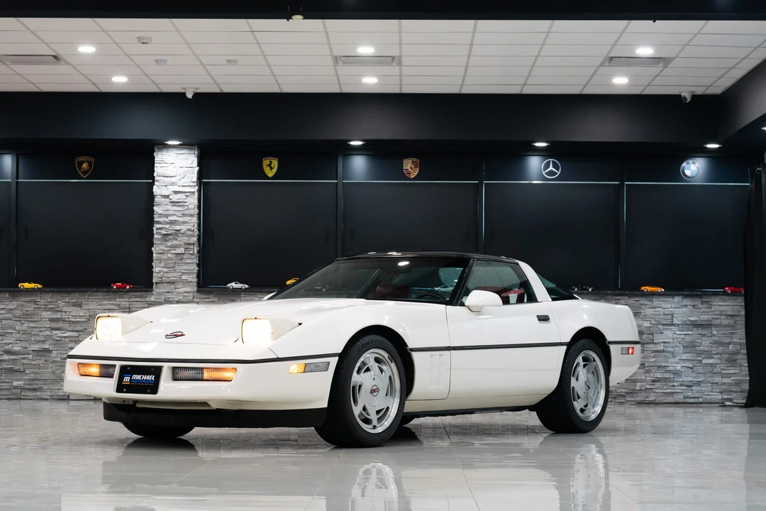 1988 Chevrolet Corvette C4 - Image 14 of 31