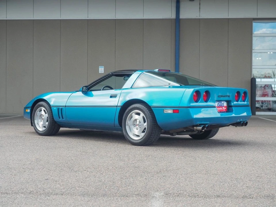 1988 Chevrolet Corvette C4 - Image 7 of 31
