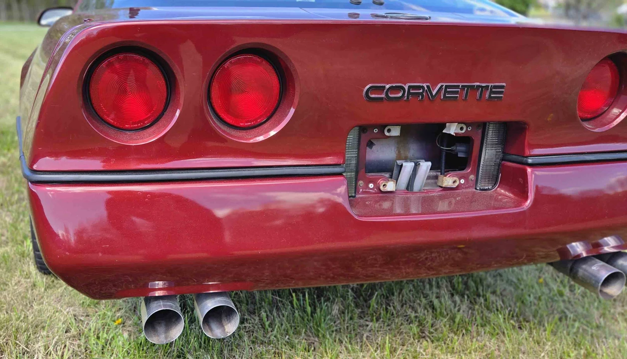1988 Chevrolet Corvette C4 - Image 31 of 31