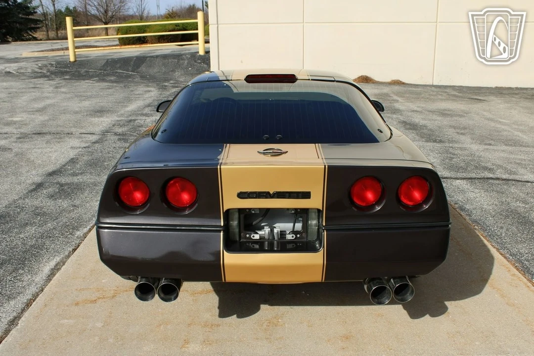 1988 Chevrolet Corvette C4 - Image 10 of 12