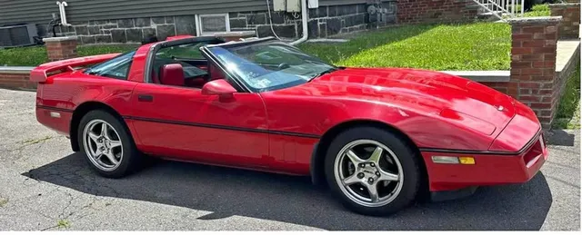 1988 Chevrolet Corvette Hatchback Coupe 2D