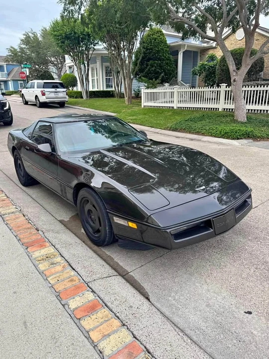 1988 Chevrolet Corvette C4 - Image 1 of 4