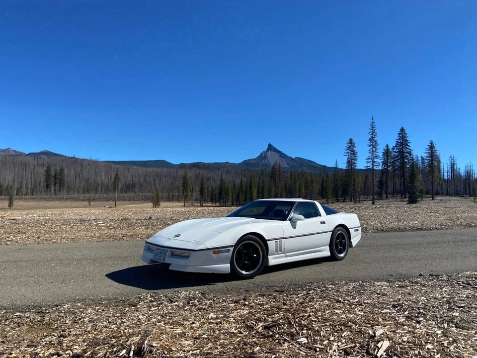 1988 Chevrolet Corvette C4 - Image 6 of 22
