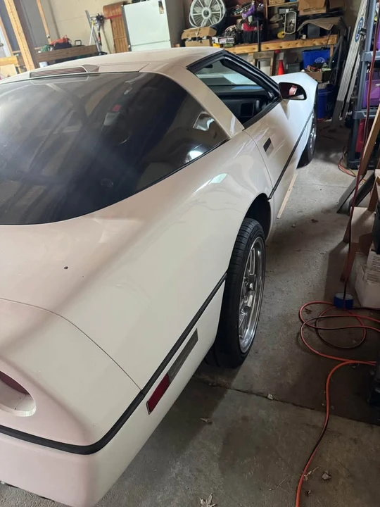 1988 Chevrolet Corvette C4 - Image 3 of 9