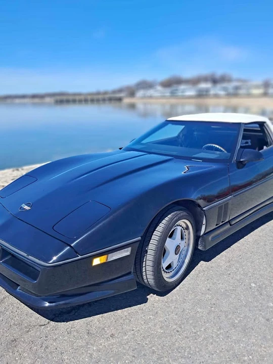 1988 Chevrolet Corvette C4 - Image 1 of 10