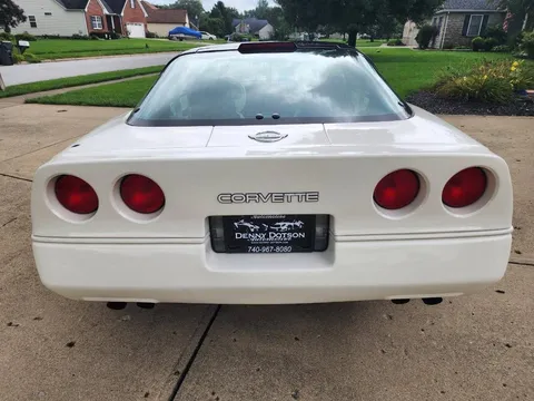 1988 Chevrolet Corvette C4 - Image 3 of 20
