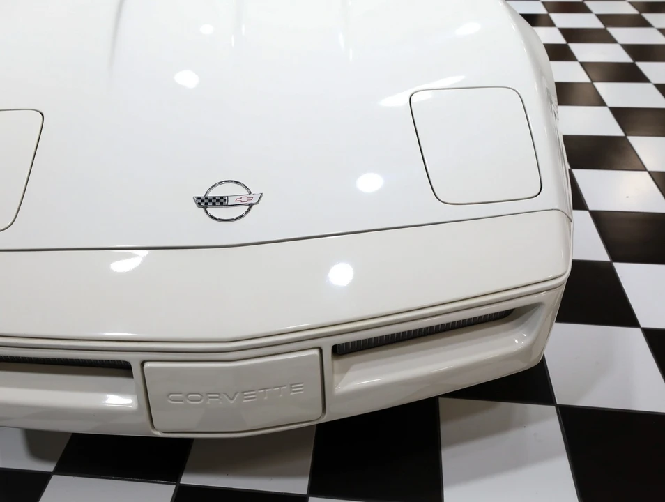 1988 Chevrolet Corvette C4 - Image 9 of 31