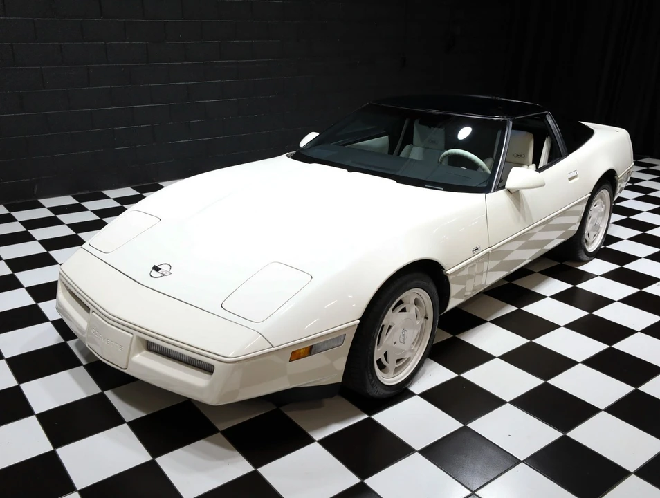 1988 Chevrolet Corvette C4 - Image 5 of 31