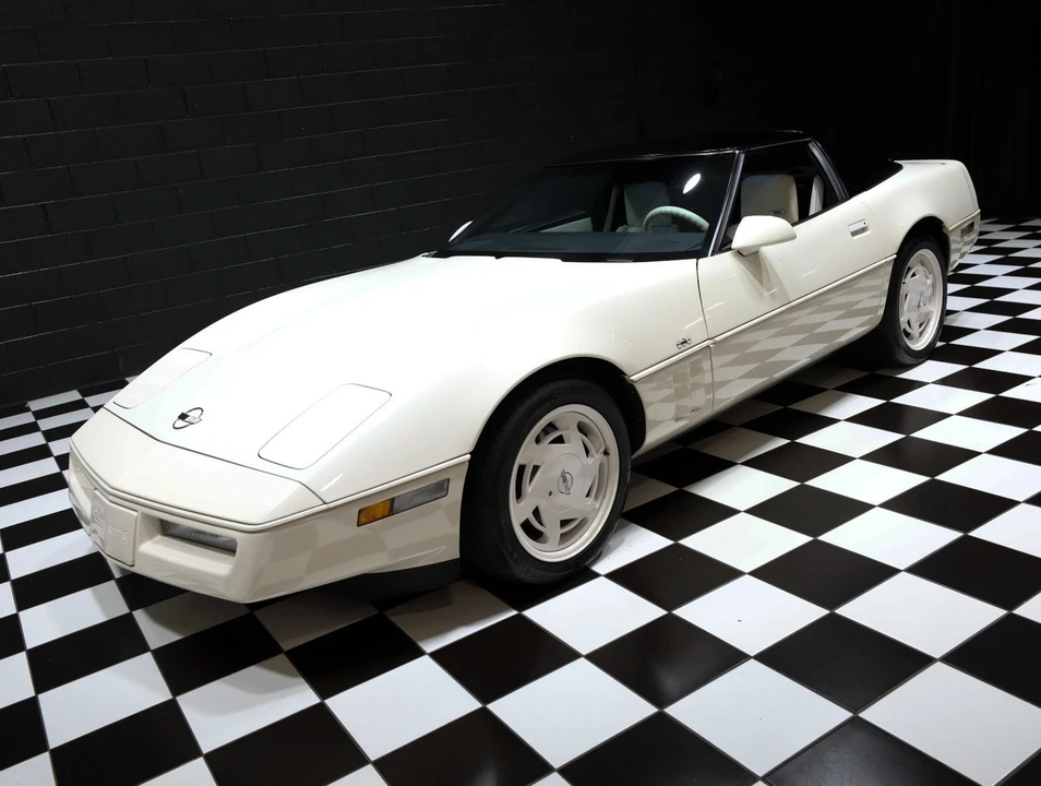 1988 Chevrolet Corvette C4 - Image 7 of 31