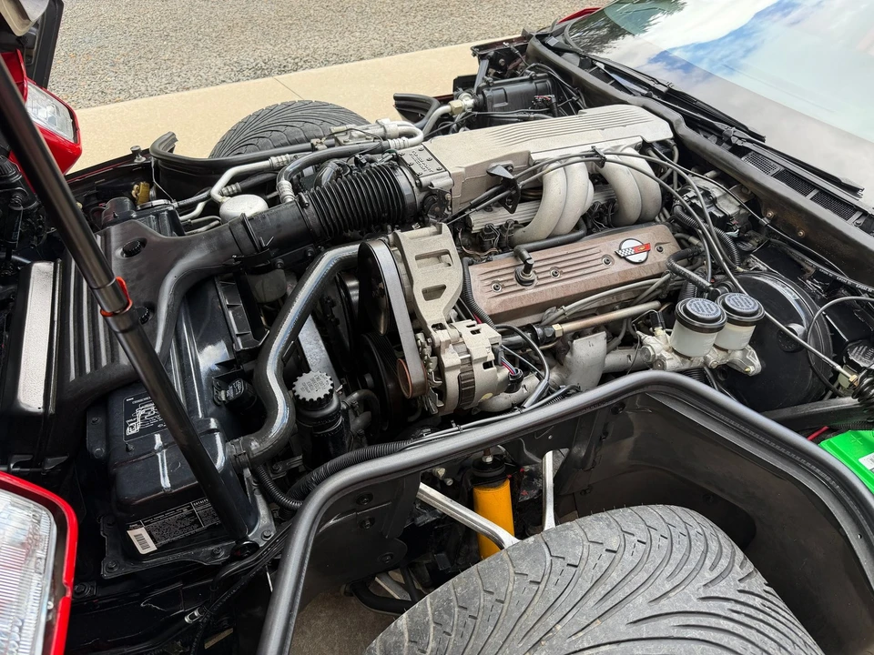 1988 Chevrolet Corvette C4 - Image 14 of 31
