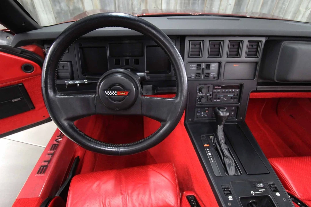 1988 Chevrolet - Image 25 of 31