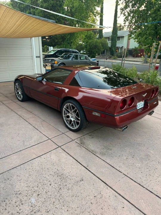 1988 Chevrolet Corvette C4 - Image 5 of 23