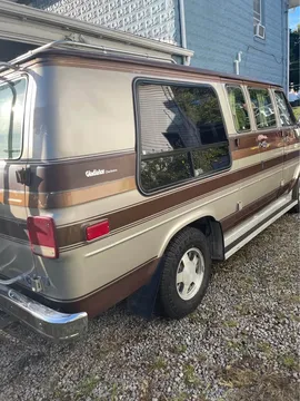 1988 Chevrolet G-20 Van