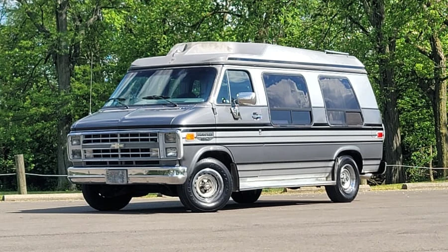 1988 Chevrolet G-Series Van - Image 4 of 19
