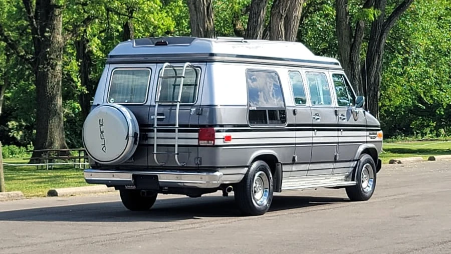1988 Chevrolet G-Series Van - Image 3 of 19