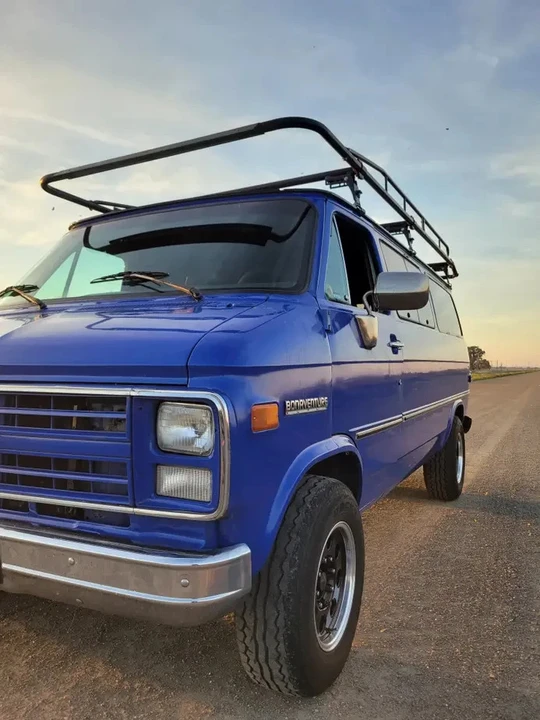 1988 Chevrolet G-Series Van - Image 3 of 18