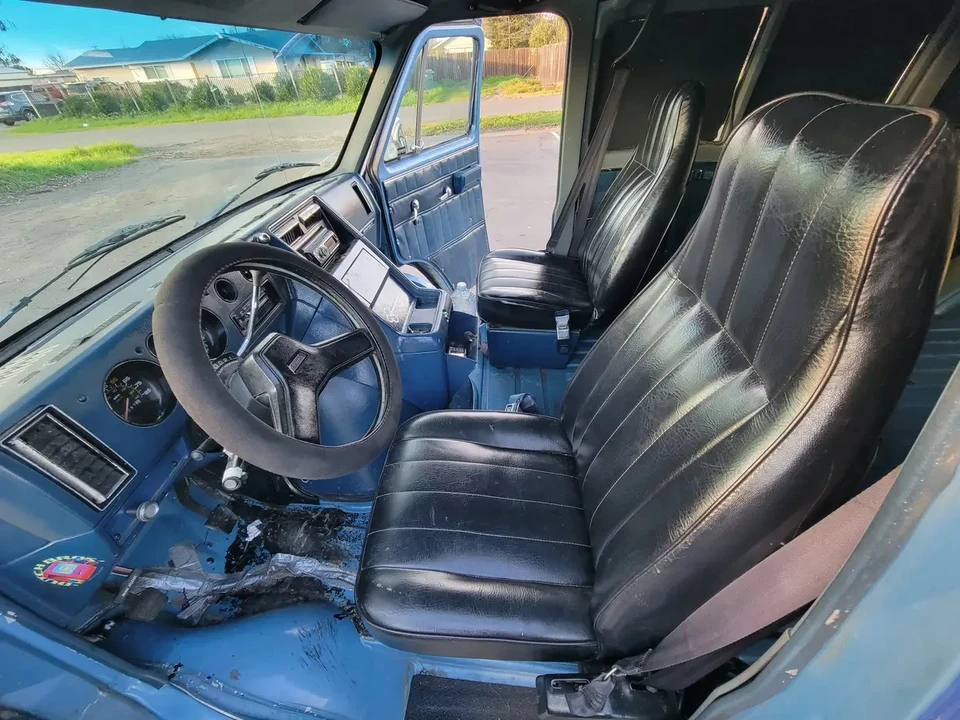 1988 Chevrolet G-Series Van - Image 4 of 18