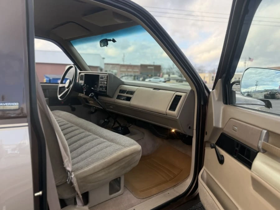 1988 Chevrolet C/K 4th Gen - Image 8 of 10