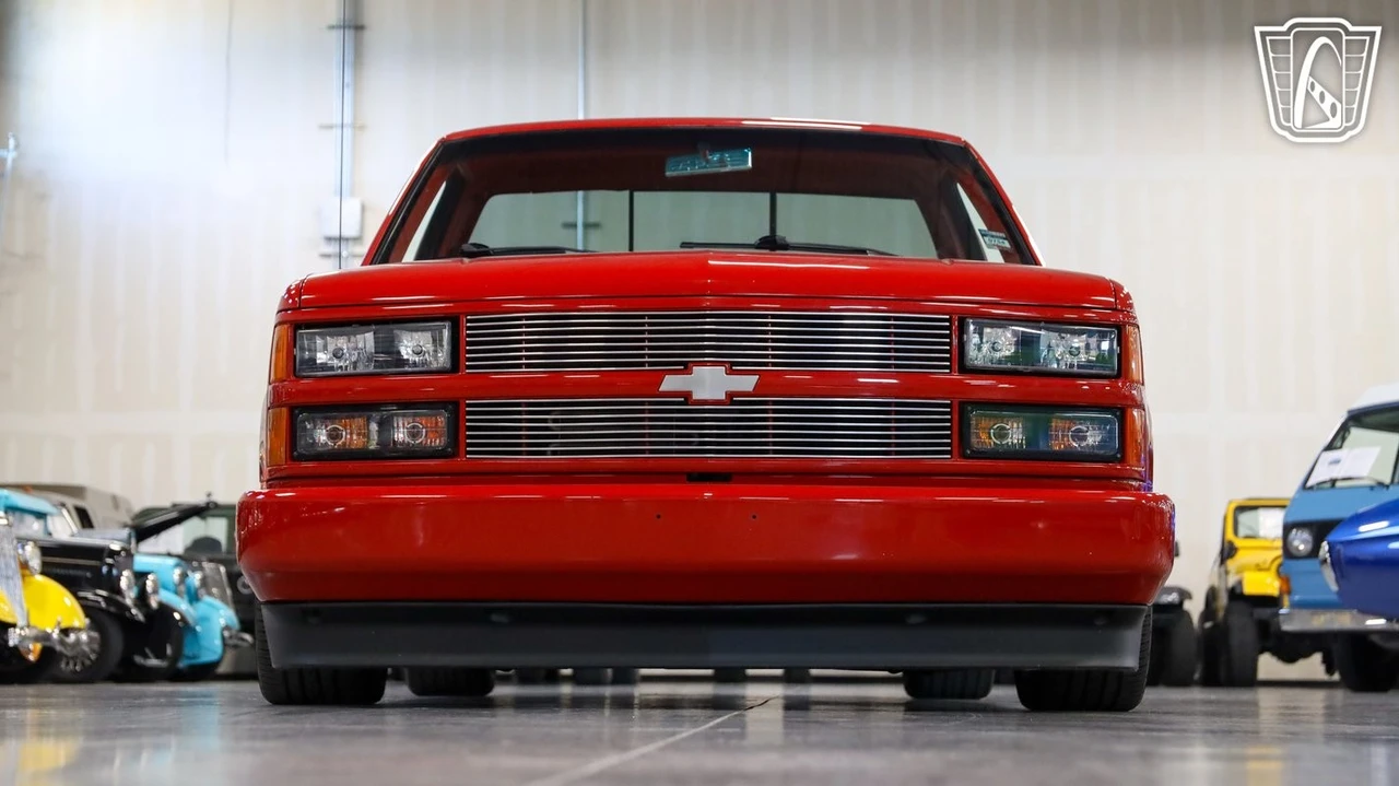 1988 Chevrolet C/K 4th Gen - Image 6 of 12