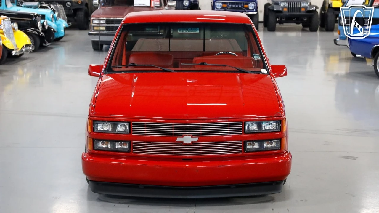 1988 Chevrolet C/K 4th Gen - Image 4 of 12