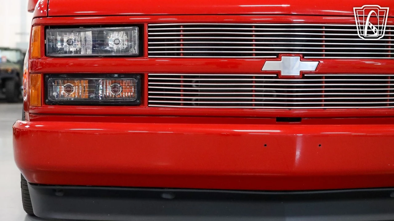 1988 Chevrolet C/K 4th Gen - Image 9 of 12