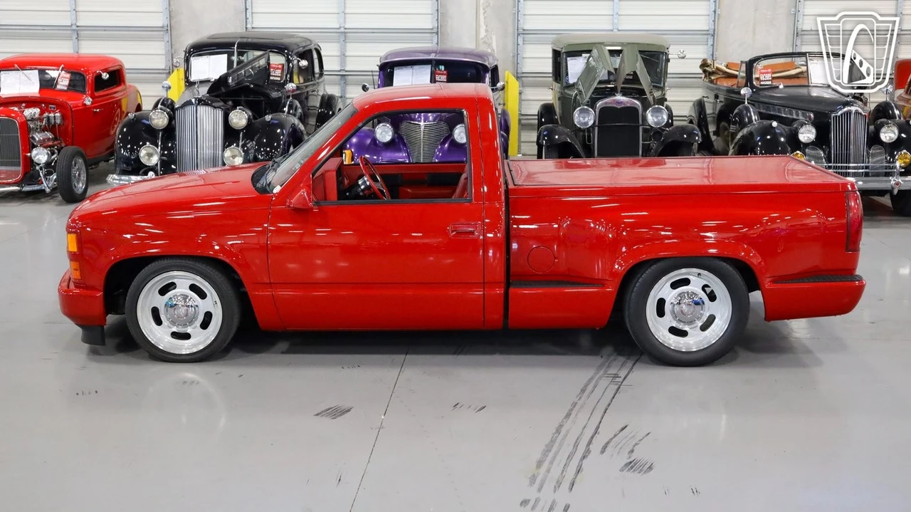 1988 Chevrolet C/K 4th Gen - Image 11 of 12