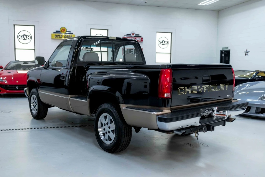 1988 Chevrolet C/K 4th Gen - Image 9 of 21