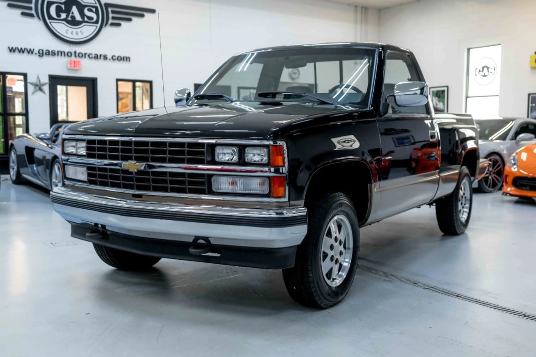 1988 Chevrolet C/K 4th Gen - Image 3 of 21