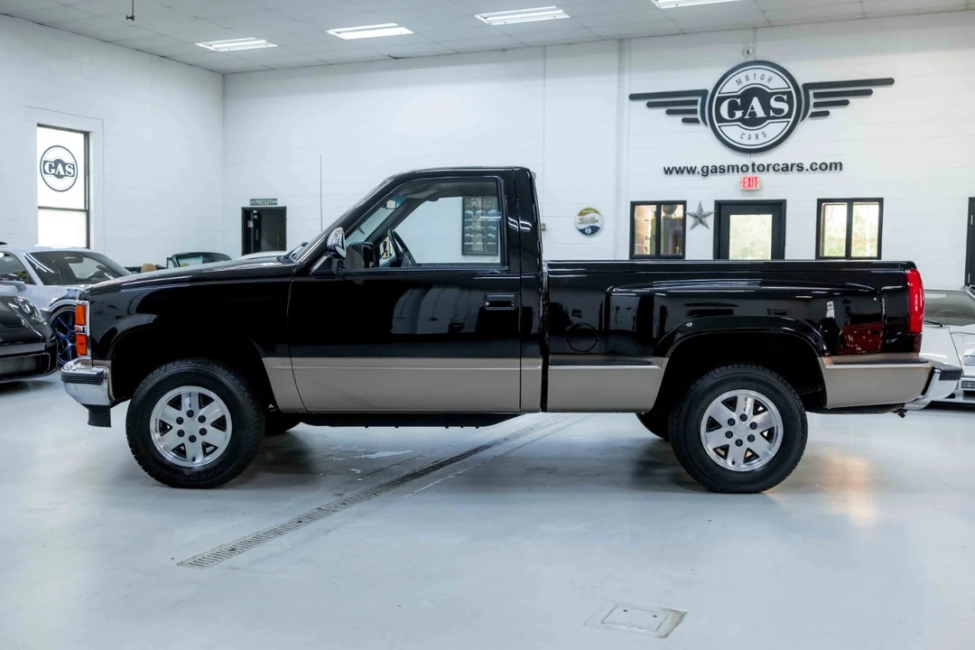 1988 Chevrolet C/K 4th Gen - Image 10 of 21