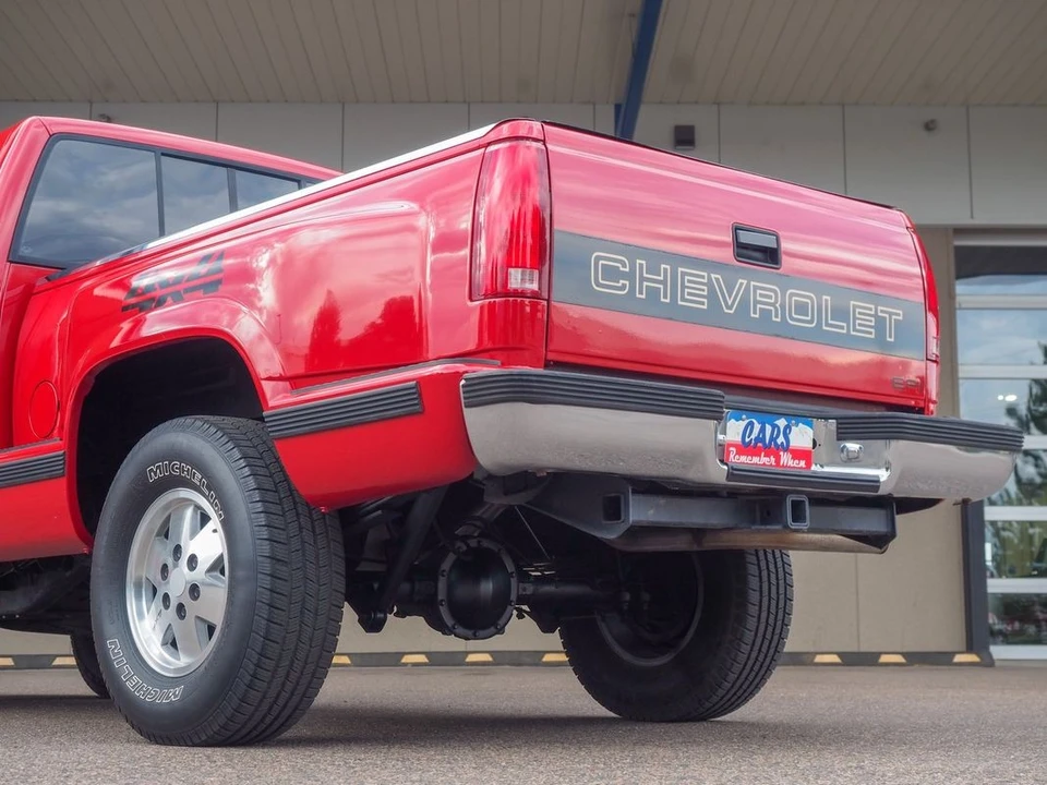 1988 Chevrolet C/K 4th Gen - Image 5 of 12