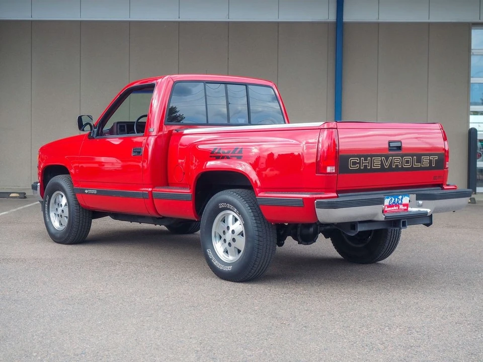 1988 Chevrolet C/K 4th Gen - Image 2 of 12
