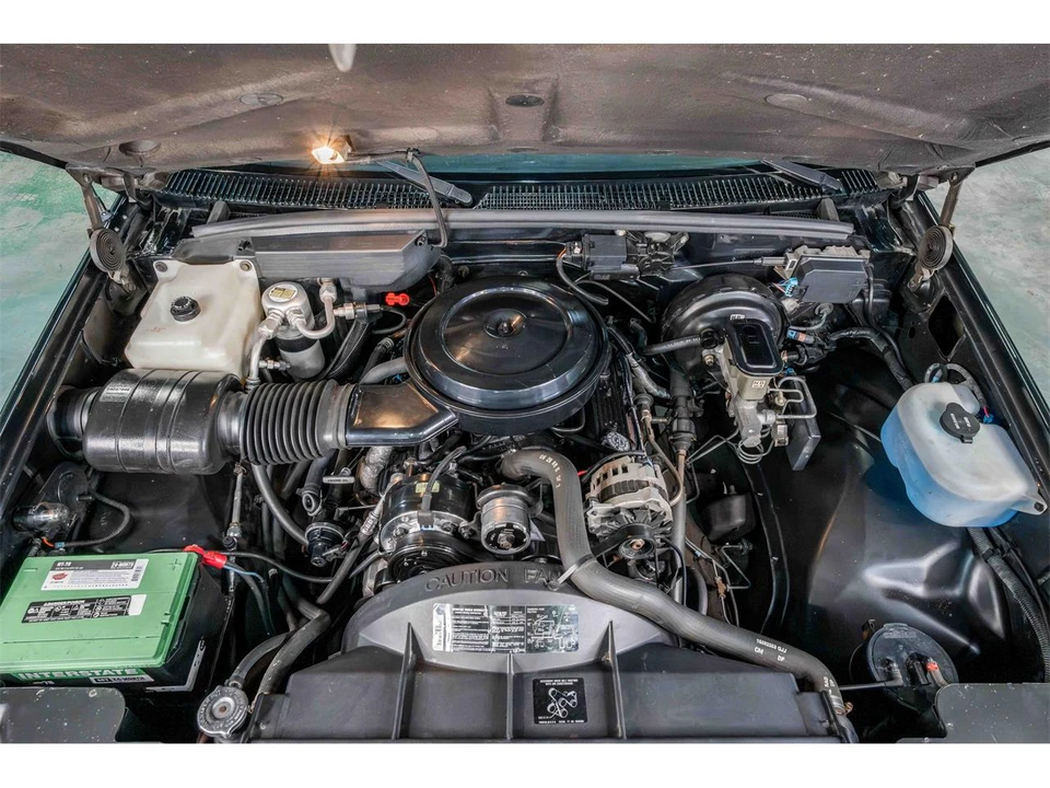 1988 Chevrolet C/K 4th Gen - Image 10 of 21
