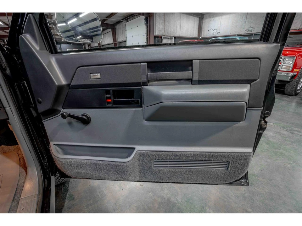 1988 Chevrolet C/K 4th Gen - Image 15 of 21