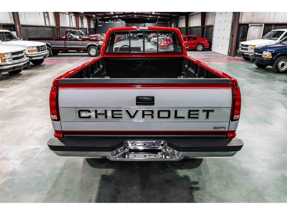 1988 Chevrolet C/K 4th Gen - Image 4 of 21