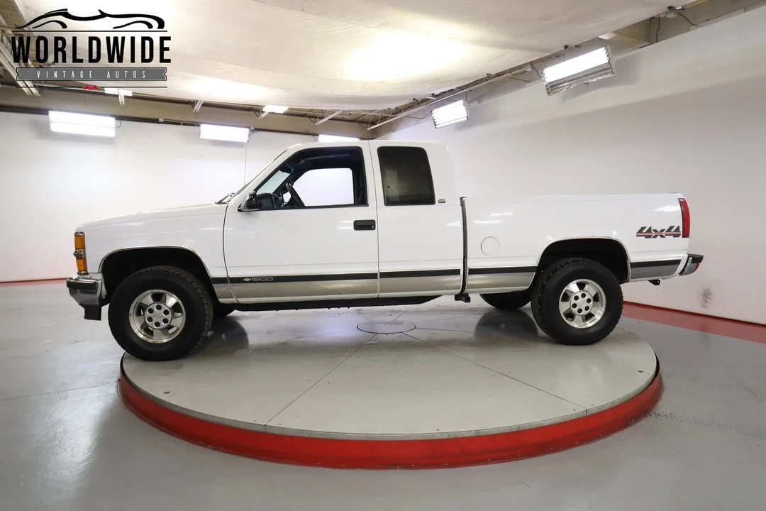 1988 Chevrolet C/K 4th Gen - Image 3 of 12