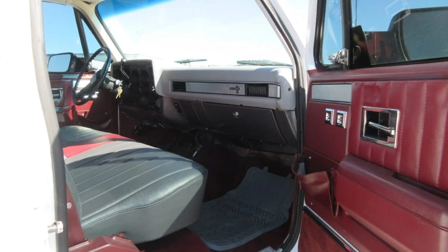 1988 Chevrolet C/K 3rd Gen - Image 6 of 12
