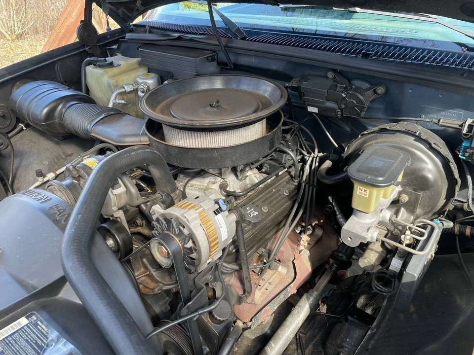 1988 Chevrolet C/K 4th Gen - Image 6 of 12