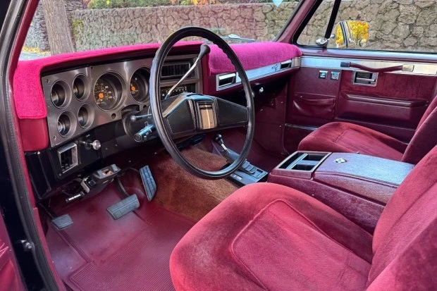 1988 Chevrolet K5 Blazer 2nd Gen - Image 5 of 7