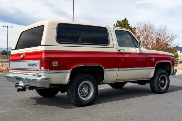 1988 Chevrolet K5 Blazer 2nd Gen - Image 2 of 8