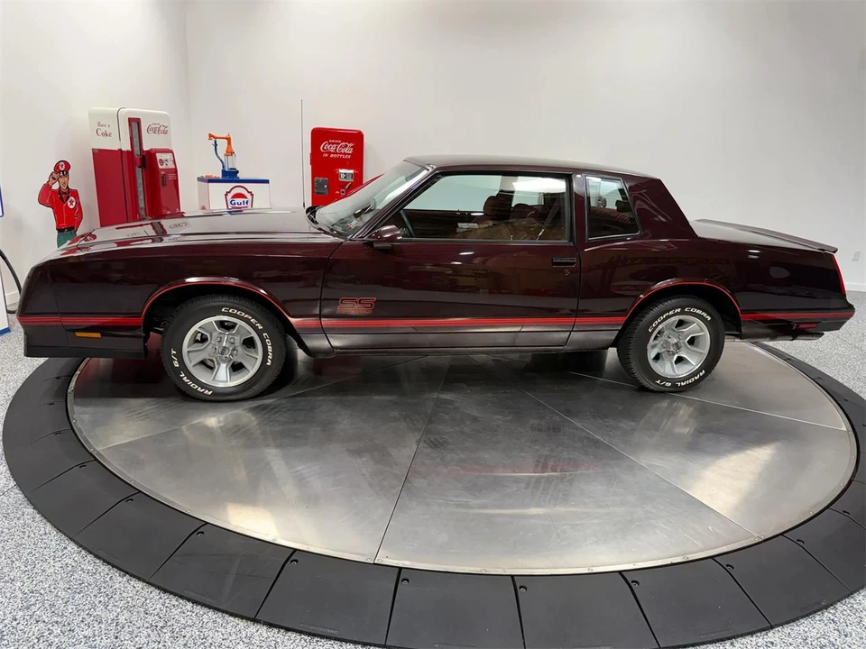 1988 Chevrolet Monte Carlo 4th Gen - Image 5 of 31